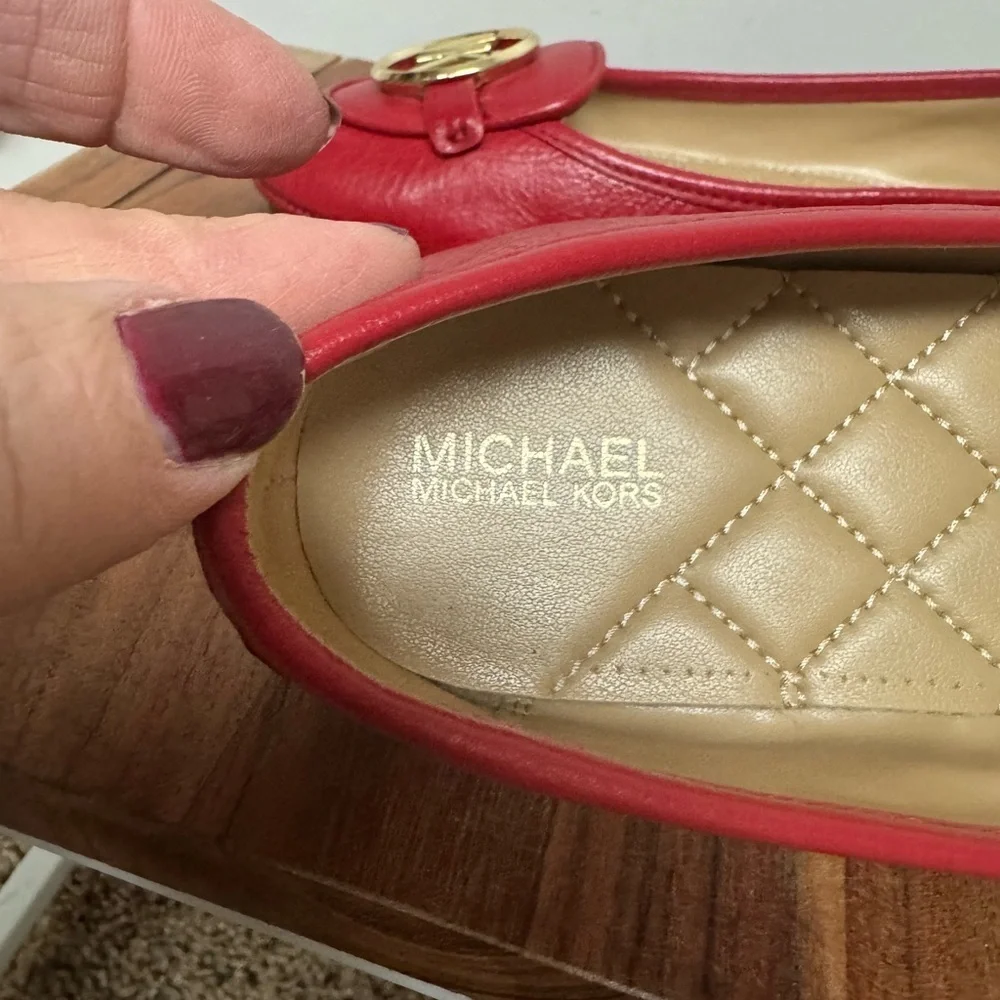 Michael Kors Red Leather Ballerina Flats Gold Logo Size 8.5 M